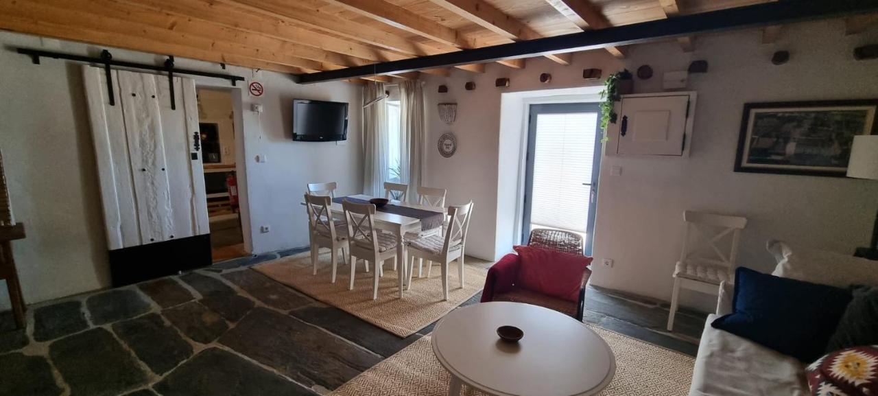 Russa Al Villa Lentiscais Bagian luar foto