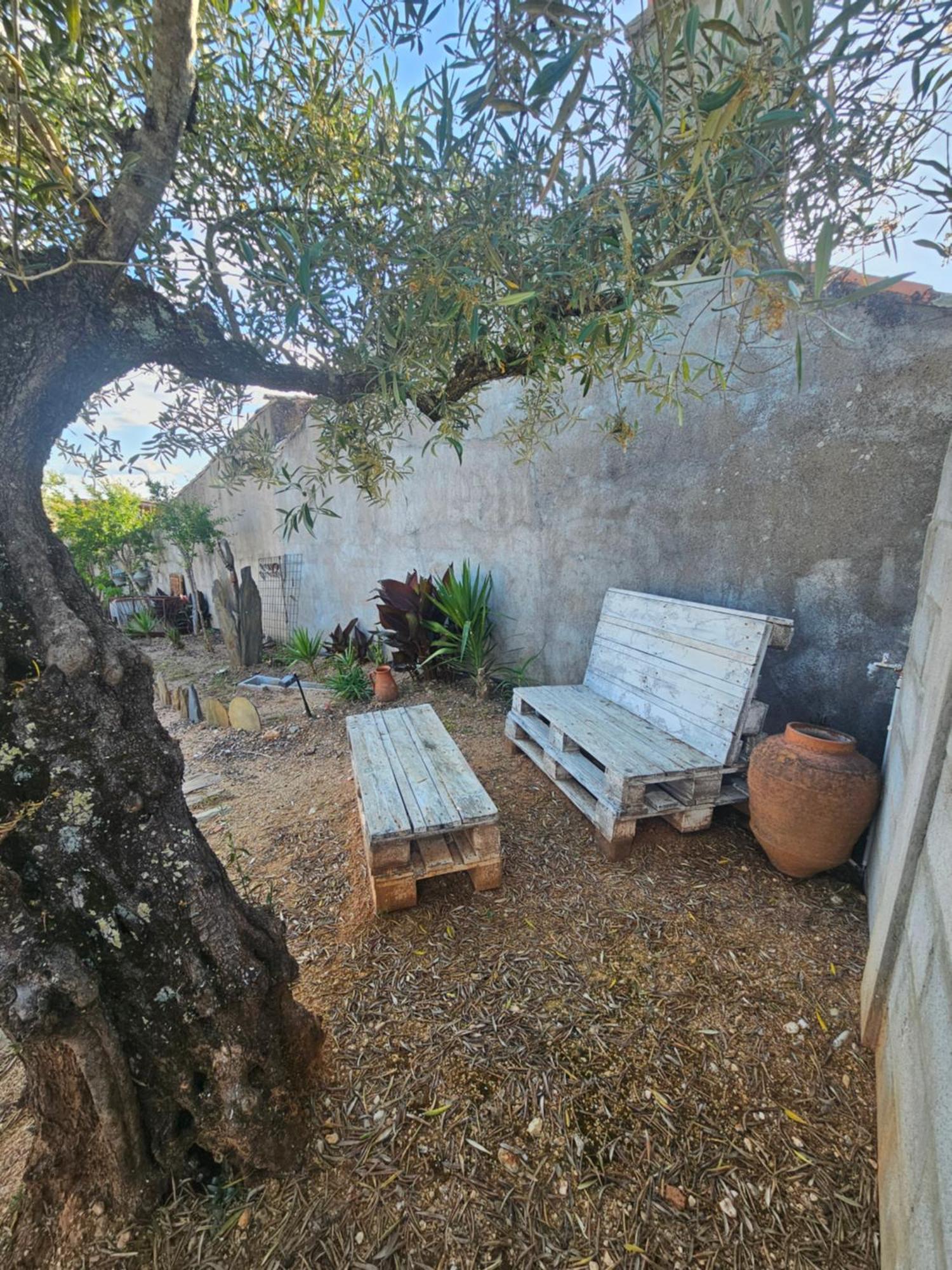 Russa Al Villa Lentiscais Bagian luar foto